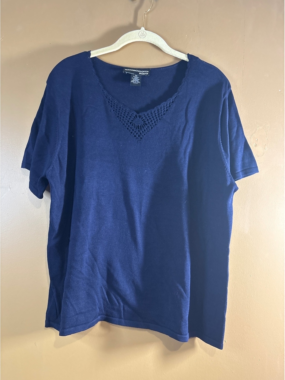 Norton McNaughton Woman Navy Blue V-Neck Short Sleeve T-Shirt 1X